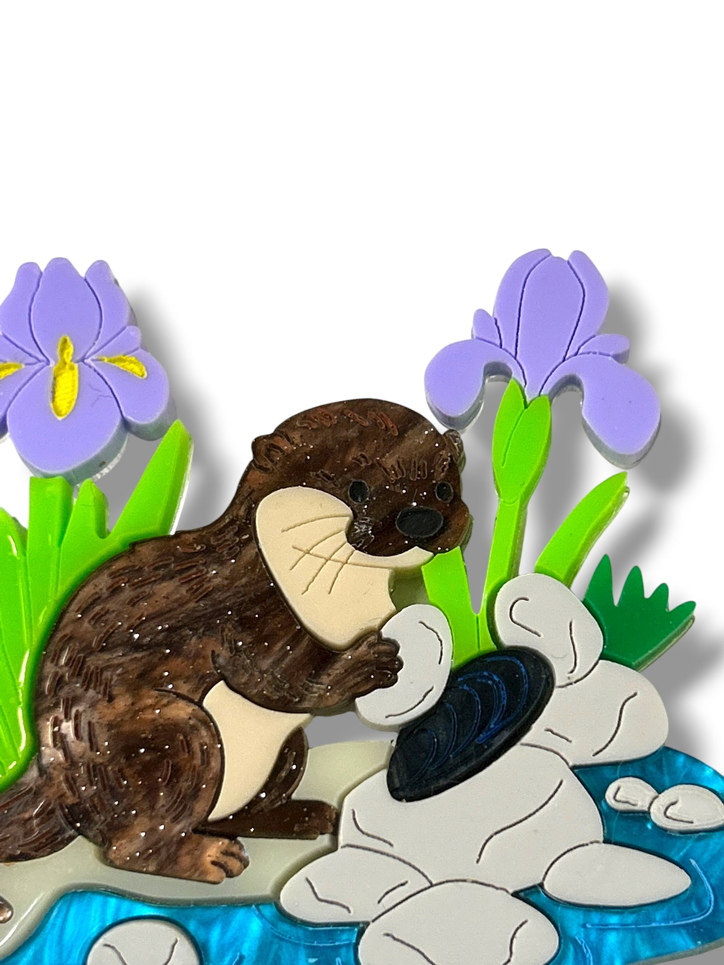 A Quiet Life - Spilla Lontra con Conchiglia e Fiori