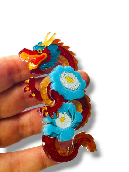 Echo Of The East - Spilla Dragone Cinese con Peonie