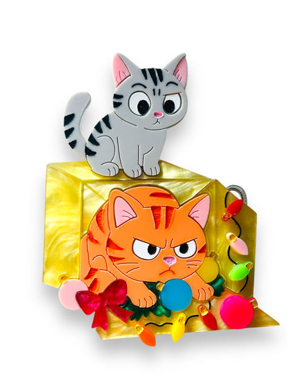 Meowy Christmas - Spilla Gatto in Agguato dentro Scatolone